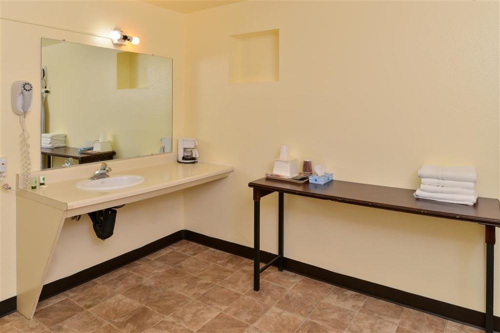 Travelodge By Wyndham Klamath Falls