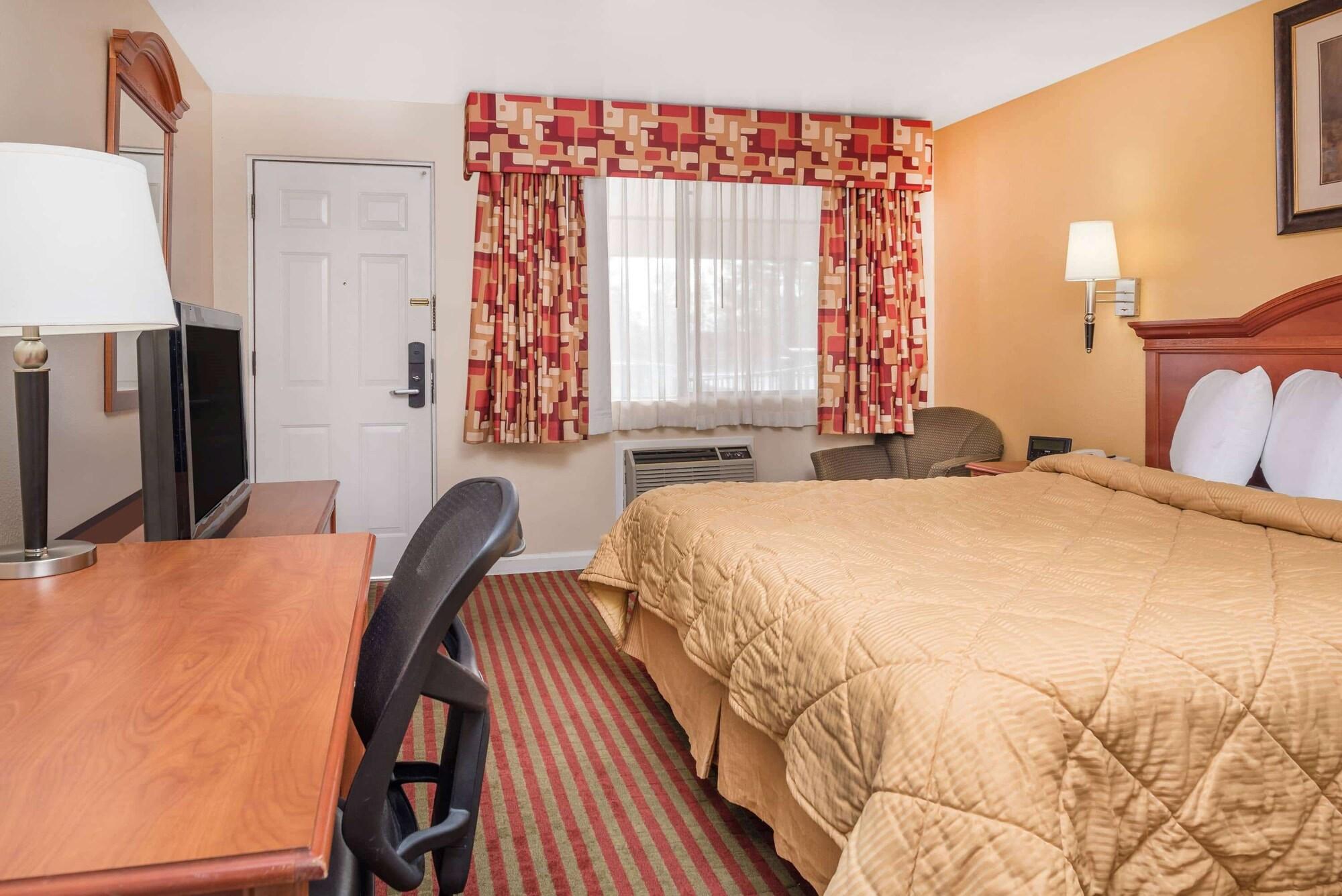 Travelodge By Wyndham 2*